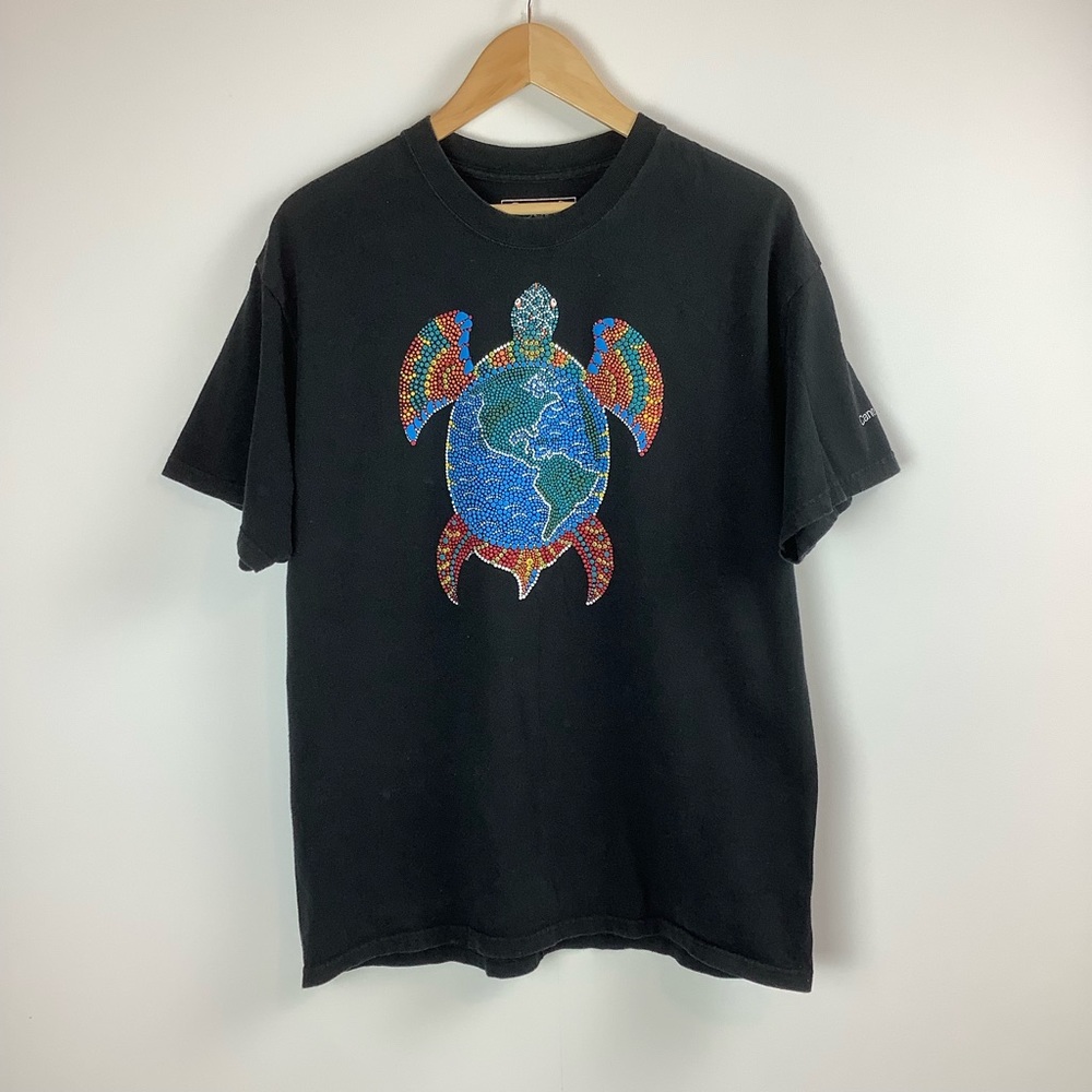 Oversized Sea Turtle World Map Black T-Shirt